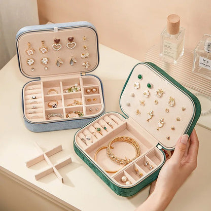 Boite à bijoux en velours Chic™ - Magazinett