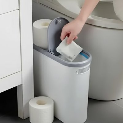 Poubelle salle de bain